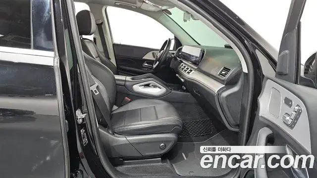 Mercedes-Benz GLE-Class 2020 — Şəkil 11/20