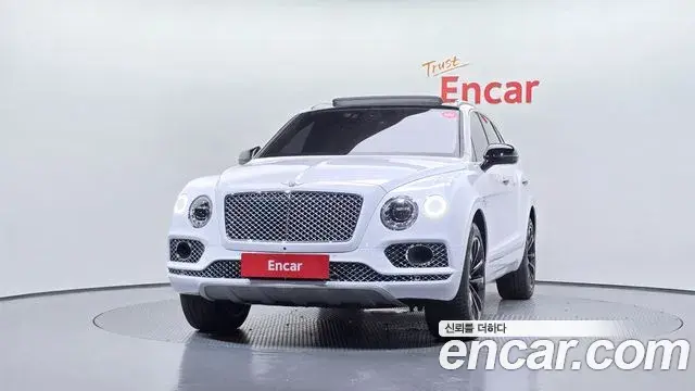 Bentley Bentayga 2020 — Şəkil 1/20
