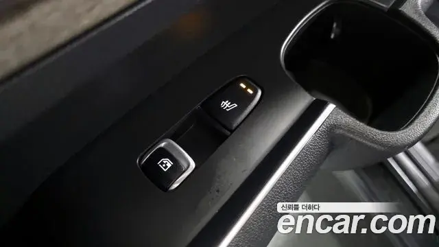 Kia Sorento 2021 — ფოტო 18/20