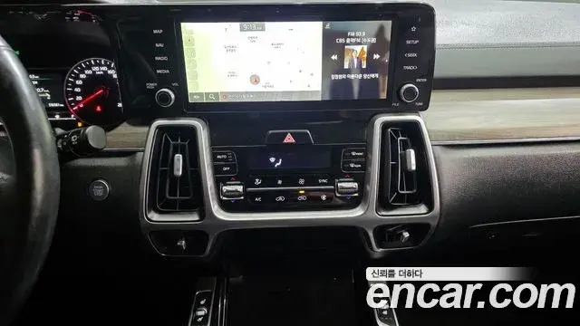 Kia Sorento 2021 — ფოტო 9/20
