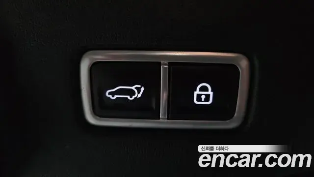 Kia Sorento 2021 — ფოტო 15/20