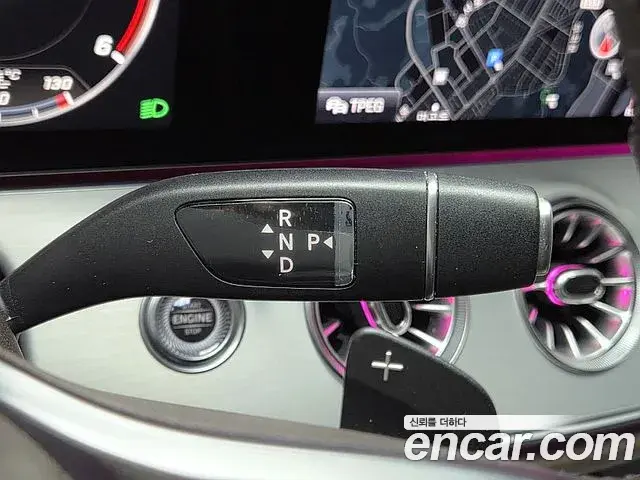 Mercedes-Benz CLS-Class 2018 — ფოტო 15/20