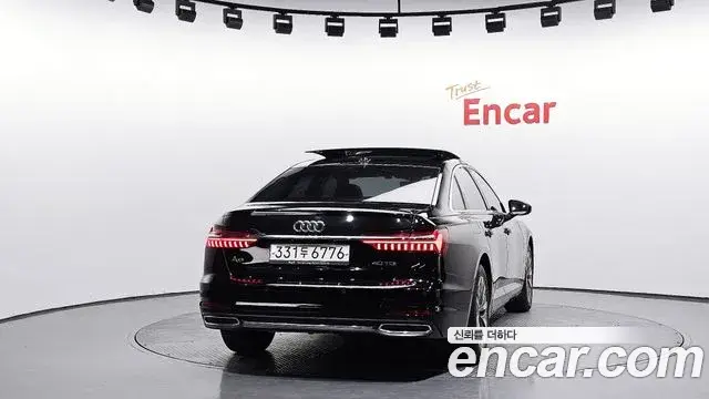 Audi A6 2021 — ფოტო 10/20