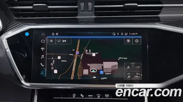 Audi A6 2021 — ფოტო 18/20