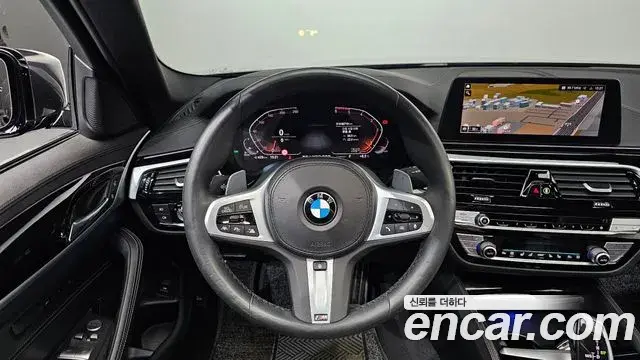 BMW 5 Series 2019 — Şəkil 16/20