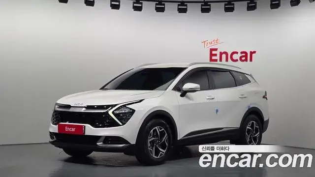Kia Sportage 2021 — ფოტო 15/20