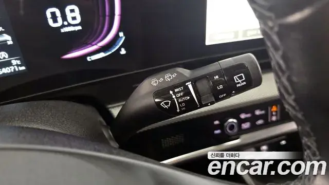 Kia Sportage 2021 — ფოტო 1/20