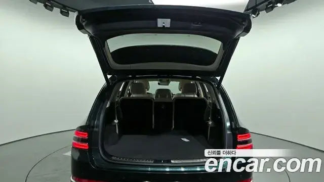Genesis GV80 2020 — ფოტო 7/20
