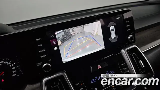 Kia Sorento 2021 — Фото 15/20