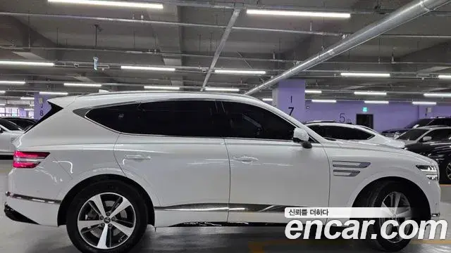 Genesis GV80 2022 — Photo 19/20