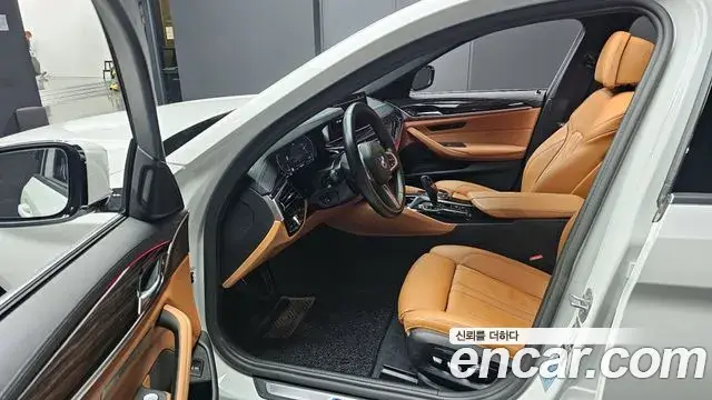 BMW 5 Series 2022 — ფოტო 3/20