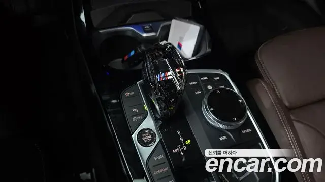 BMW 1 Series 2022 — ფოტო 5/20