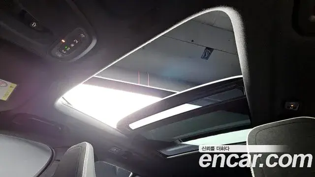 Volvo XC40 2020 — Photo 11/19