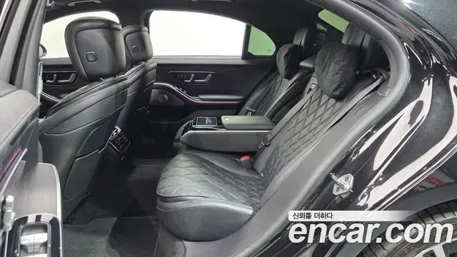 Mercedes-Benz S-Class 2022 — Фото 12/20