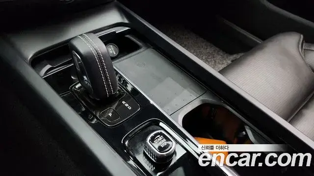 Volvo S60 2022 — Şəkil 18/20