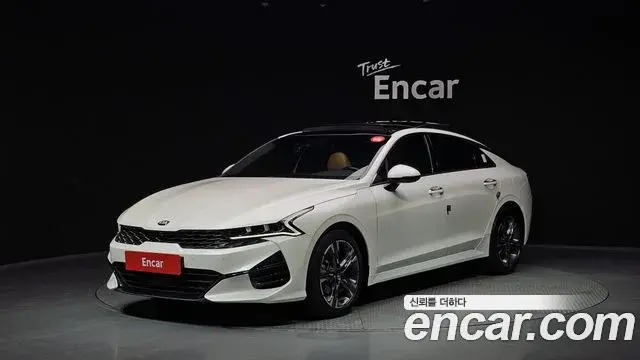 Kia K5 2020 — Şəkil 15/20