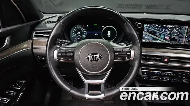 Kia K5 2020 — Şəkil 9/20