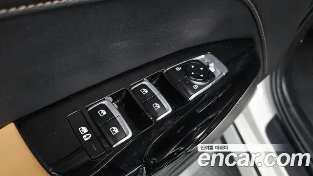 Kia K5 2020 — Şəkil 8/20