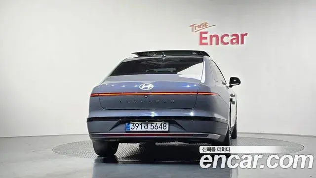 Hyundai Grandeur Hybrid 2023 — Şəkil 10/20