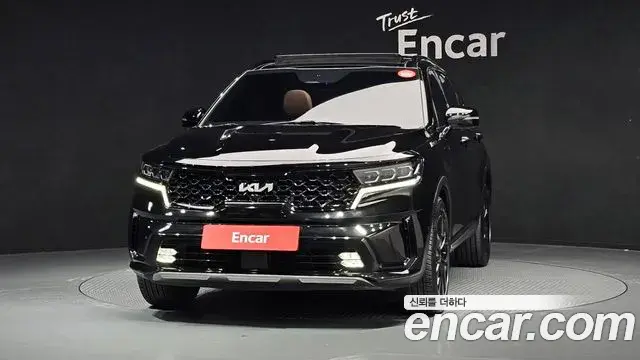 Kia Sorento 2022 — Фото 3/20