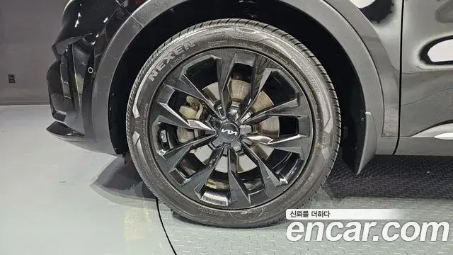 Kia Sorento 2022 — Фото 5/20