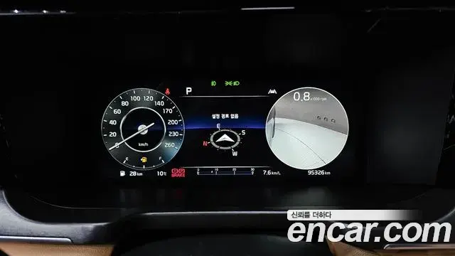 Kia Sorento 2022 — Фото 8/20