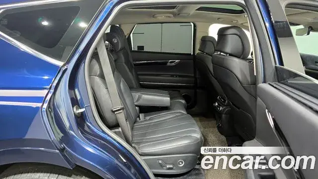 Genesis GV80 2020 — Photo 16/20