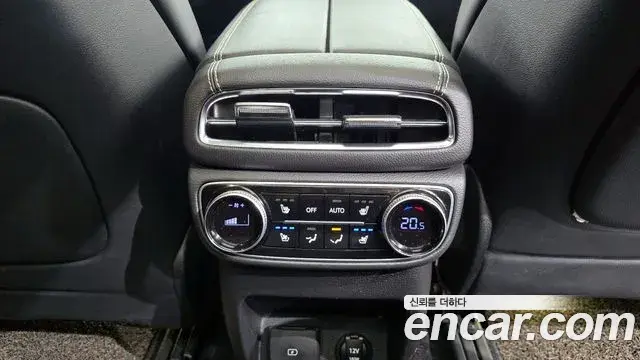 Genesis GV80 2020 — Photo 13/20