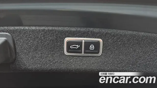 Genesis G80 2021 — Photo 11/20