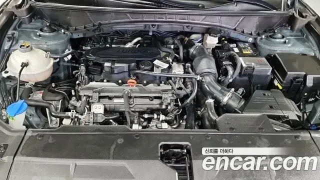 Hyundai Tucson Hybrid 2023 — ფოტო 7/16