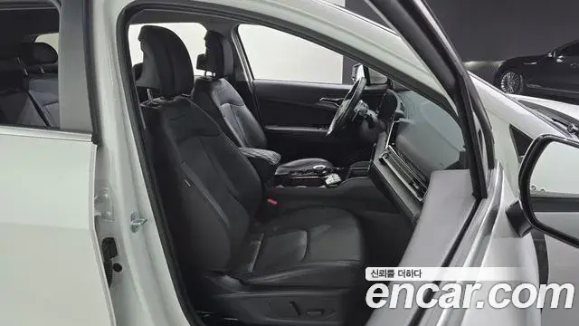 Kia Sportage 2023 — ფოტო 12/20