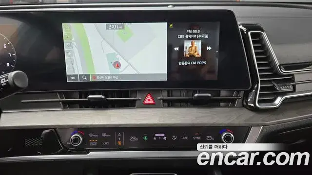 Kia Sportage 2023 — ფოტო 15/20