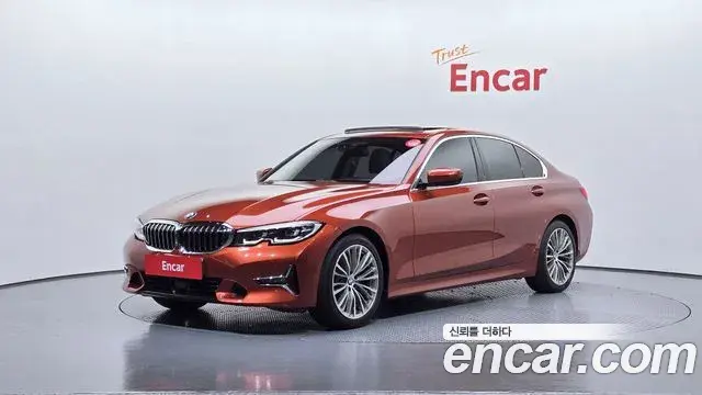 BMW 3 Series 2021 — Photo 8/20