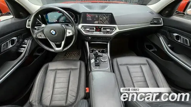 BMW 3 Series 2021 — Photo 2/20