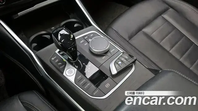 BMW 3 Series 2021 — Photo 16/20