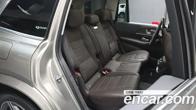 Mercedes-Benz GLS-Class 2020 — Фото 11/20
