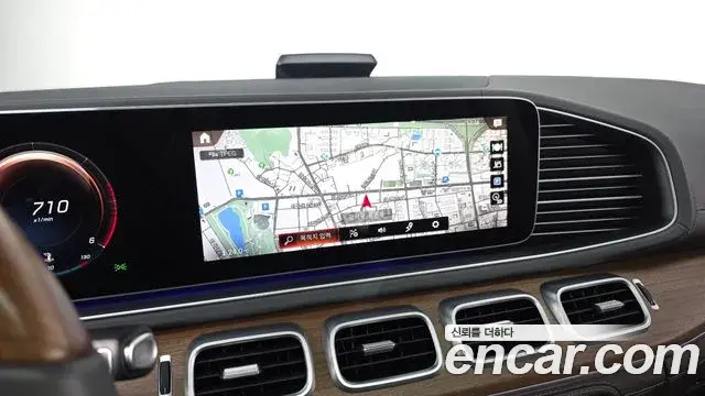 Mercedes-Benz GLS-Class 2020 — Фото 15/20