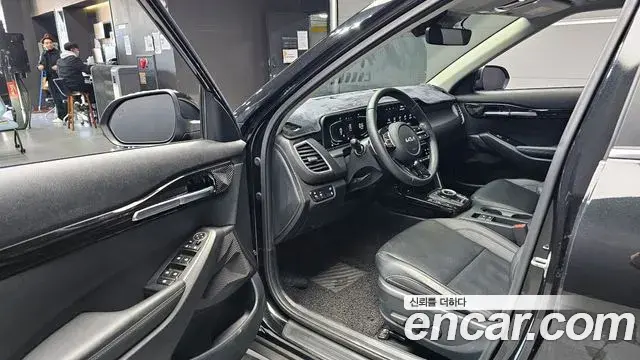 Kia Seltos 2022 — Şəkil 12/20