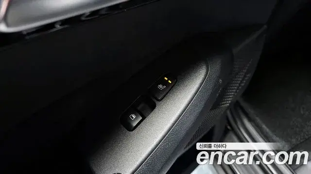 Kia Seltos 2022 — Şəkil 8/20