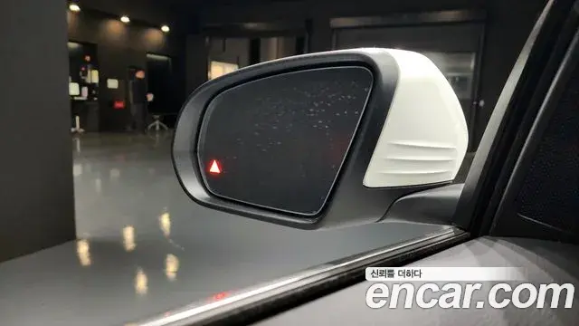 Mercedes-Benz GLC-Class 2023 — Şəkil 9/20