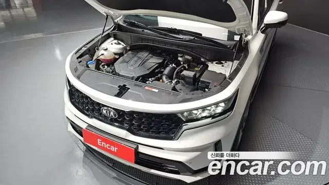 Kia Sorento 2020 — Фото 6/20