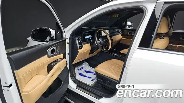 Kia Sorento 2020 — Фото 10/20