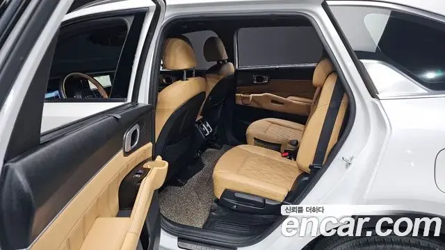 Kia Sorento 2020 — Фото 11/20