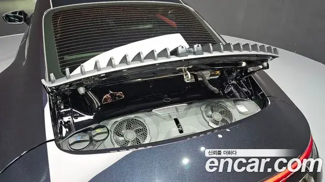 Porsche 911 2020 — Şəkil 2/20