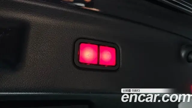 Mercedes-Benz S-Class 2022 — ფოტო 17/20