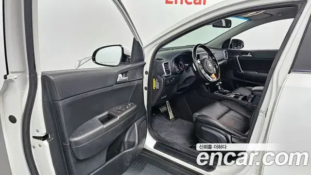 Kia Sportage The Bold 2020 — Şəkil 11/20
