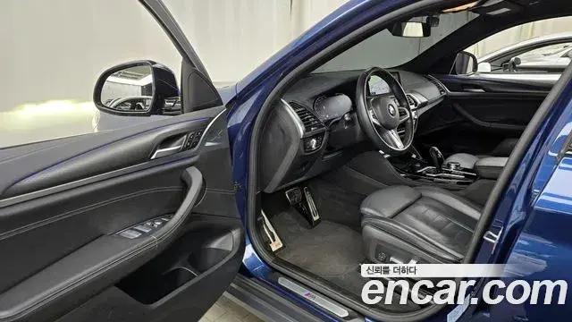 BMW X4 2021 — Фото 10/20