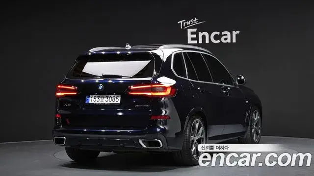 BMW X5 2022 — Photo 11/20