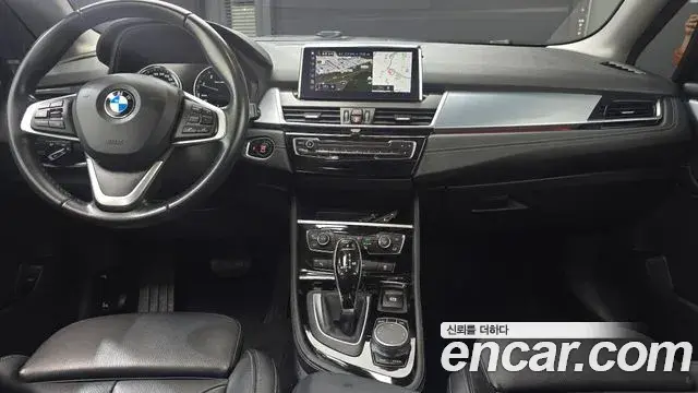 BMW 2 Series Active Tourer 2019 — ფოტო 12/20