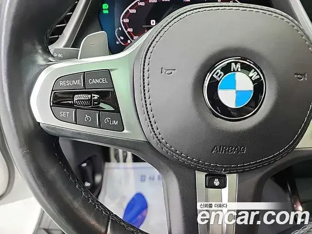 BMW 1 Series 2023 — Photo 11/19